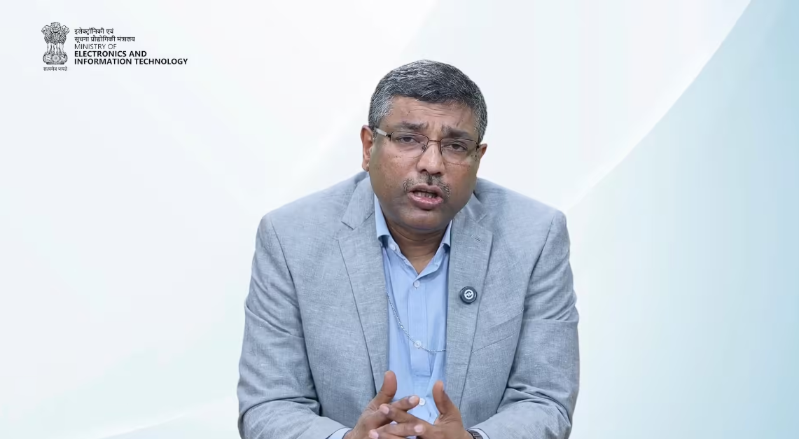 ஆன்லைன் ரம்மி விளையாட்டின் ஆபத்துகள் மற்றும் இளைஞர்களின் தற்கொலைகள்.