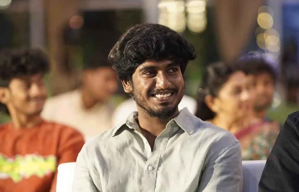 டூரிஸ்ட் ஃபேமிலி படத்தின் 100 கோடி வசூல் சாதனை கிராபிக்.