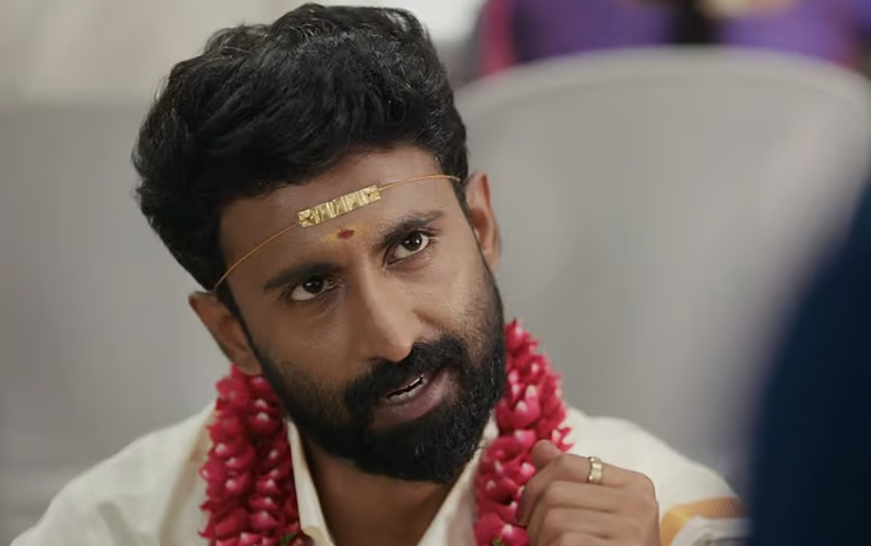 ஷான் ரோல்டன் '29' படத்திற்கு இசையமைக்கும் காட்சி.