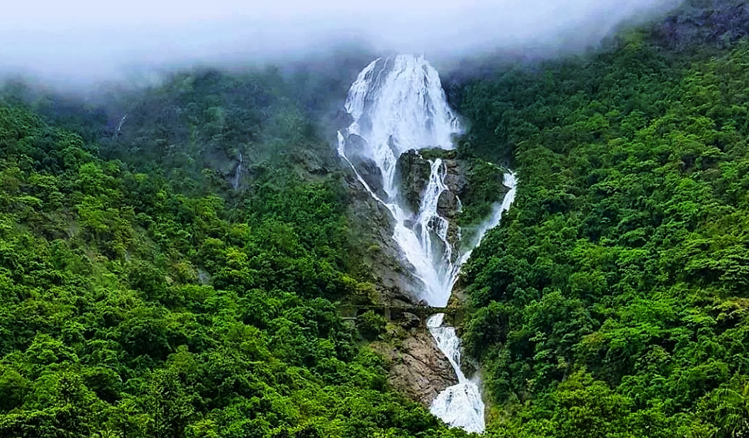 துத்சாகர் அருவி