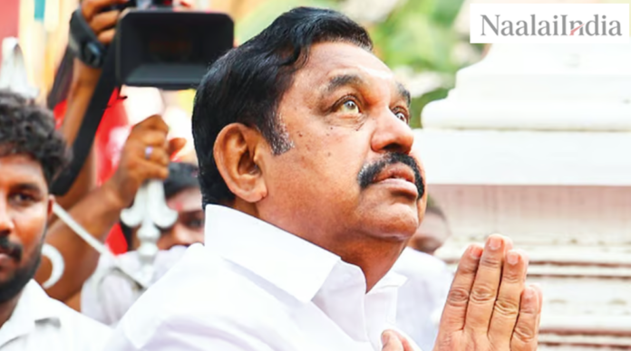 எடப்பாடி பழனிசாமி மற்றும் விஜய் அவர்களின் படங்களுடன் அதிமுகவில் ஏற்பட்ட பிளவைக் குறிக்கும் கிராஃபிக்.